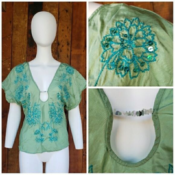 Express Design Studio Green Silk Blouse with Stone - Picture 1 of 11